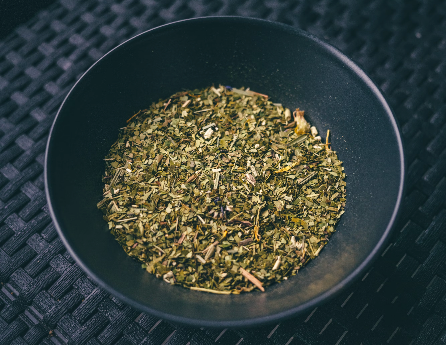 dried yerba mate leaves